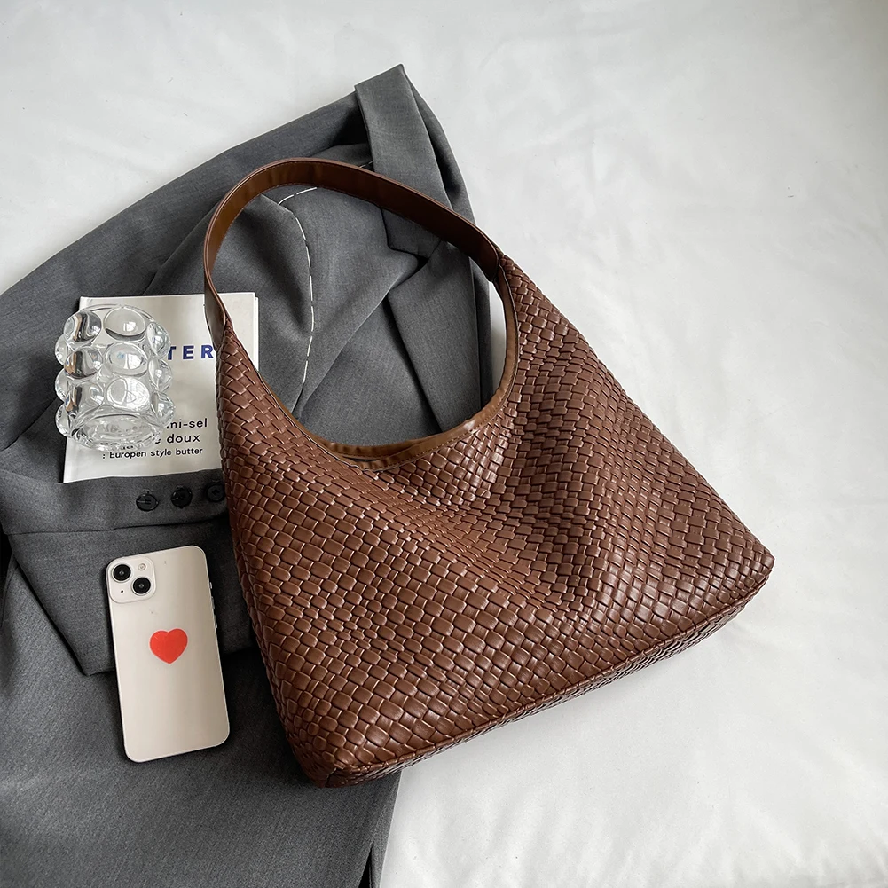 Stylish Women Large Shoulder Bag with Pouch Trendy PU Woven Tote Satchel Bag for Everyday Use and Shopping - Image 5